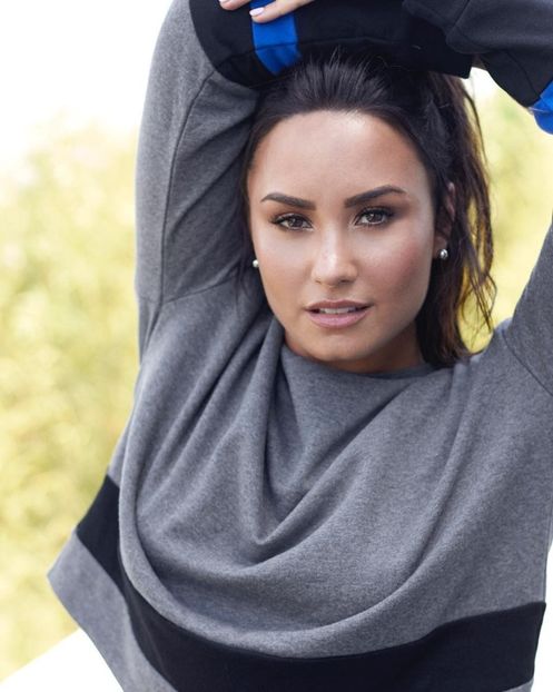  - DEMI LOVATO PHOTOSHOOTS 2