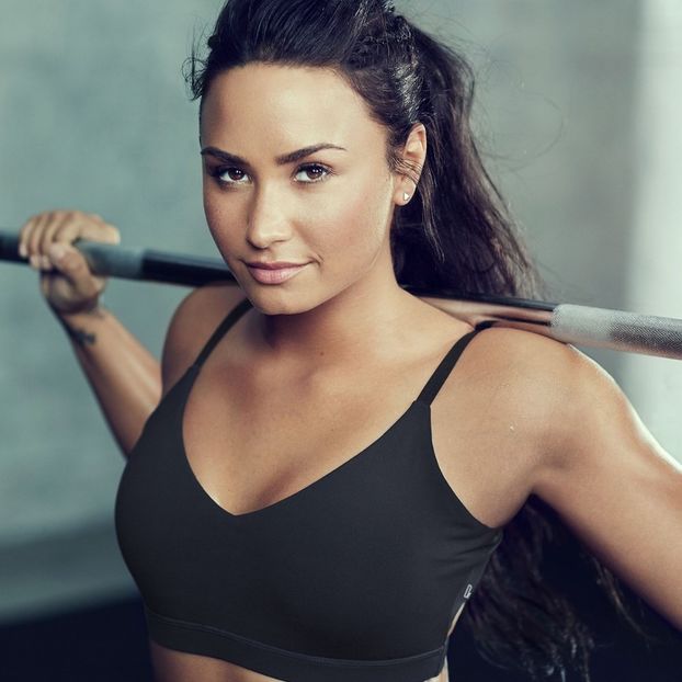  - DEMI LOVATO PHOTOSHOOTS 2