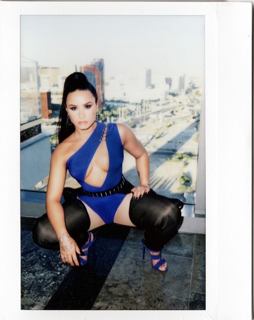  - DEMI LOVATO PHOTOSHOOTS 1