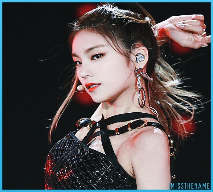 【 JiHeex3 】► ʏᴇᴊɪ - 01 - The sky speaks to you