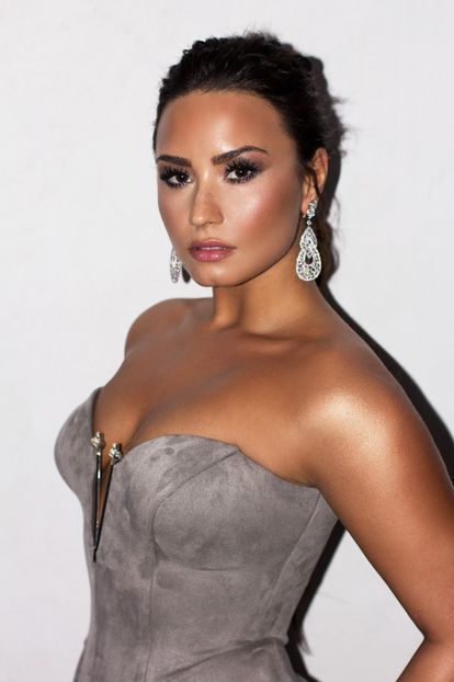 003 (1) - DEMI LOVATO PHOTOSHOOTS 1