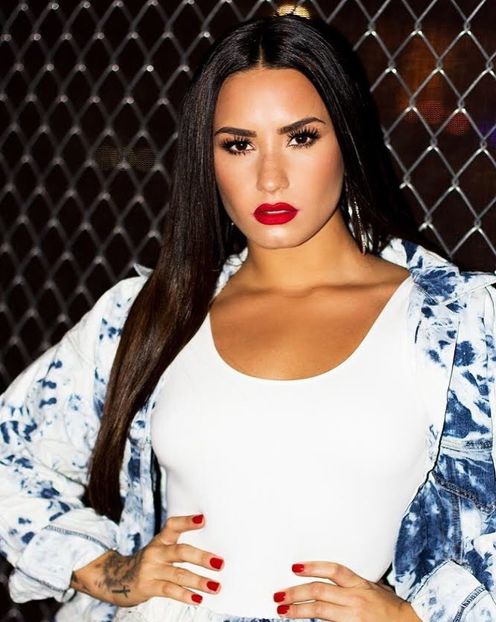 001 (2) - DEMI LOVATO PHOTOSHOOTS 2