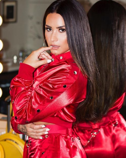  - DEMI LOVATO PHOTOSHOOTS 2