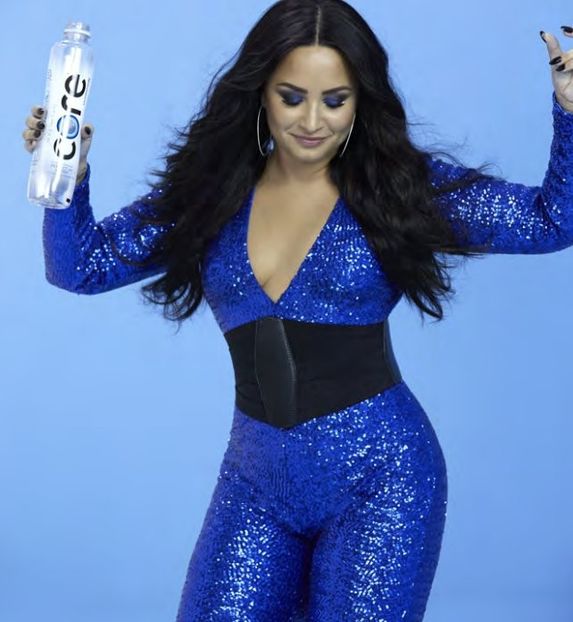  - DEMI LOVATO PHOTOSHOOTS 2