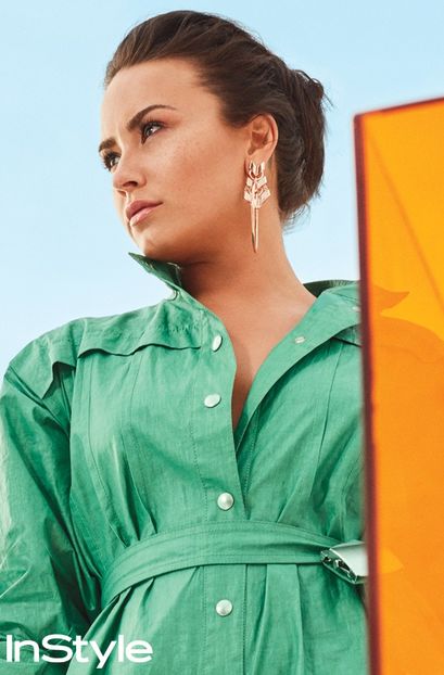  - DEMI LOVATO PHOTOSHOOTS 2