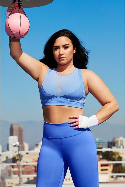  - DEMI LOVATO PHOTOSHOOTS 1