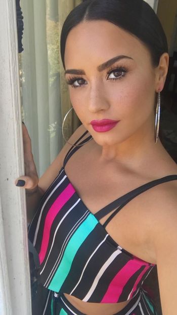 - DEMI LOVATO PHOTOSHOOTS 1