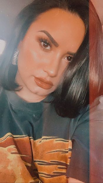  - DEMI LOVATO PHOTOSHOOTS 1