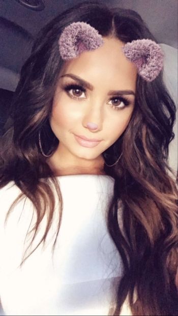  - DEMI LOVATO PHOTOSHOOTS 2