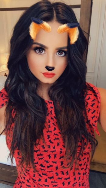  - DEMI LOVATO PHOTOSHOOTS 2