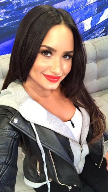  - DEMI LOVATO PHOTOSHOOTS 2