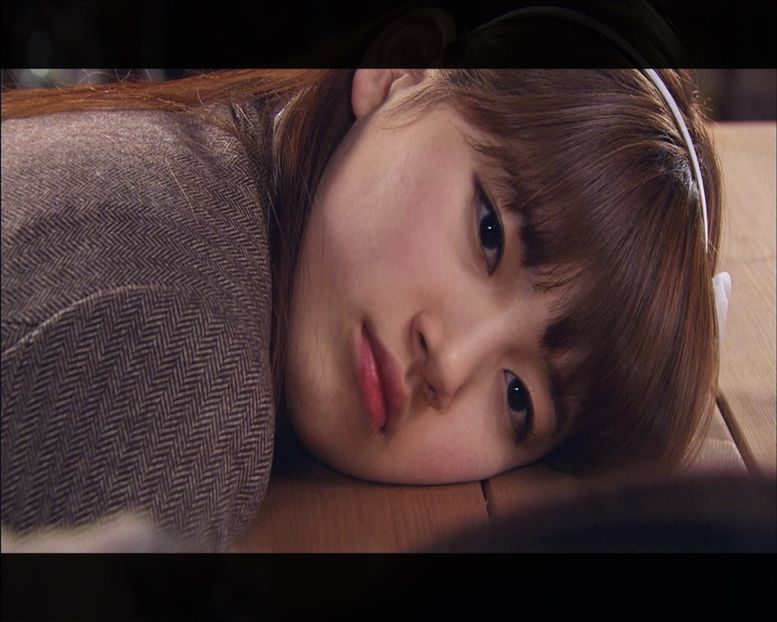 ▌Își pune înapoi capul pe masă. ▌ - Episode 02