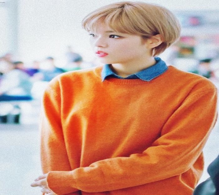 ⋗ Day 106 ⚘ Jeongyeon ⚘ ☾ 16.06.2020 - 01 Je suis ma plus belle arme