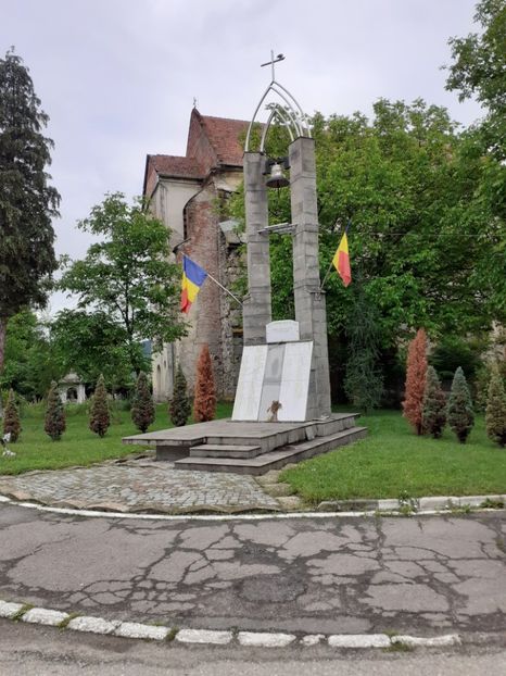 monument in Baia de Cris - Monumente în Romănia