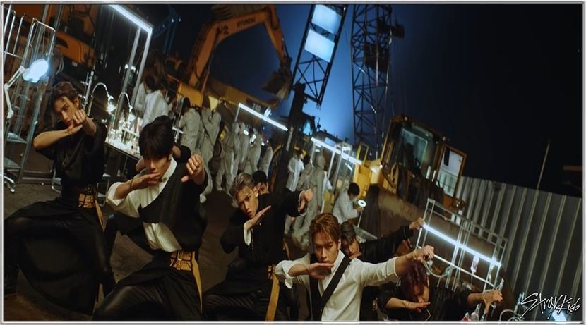 ♦ Dᴀʏ 017 ♦ 17.06.2020 ♦ - SKZeverywhereallaroundtheworld