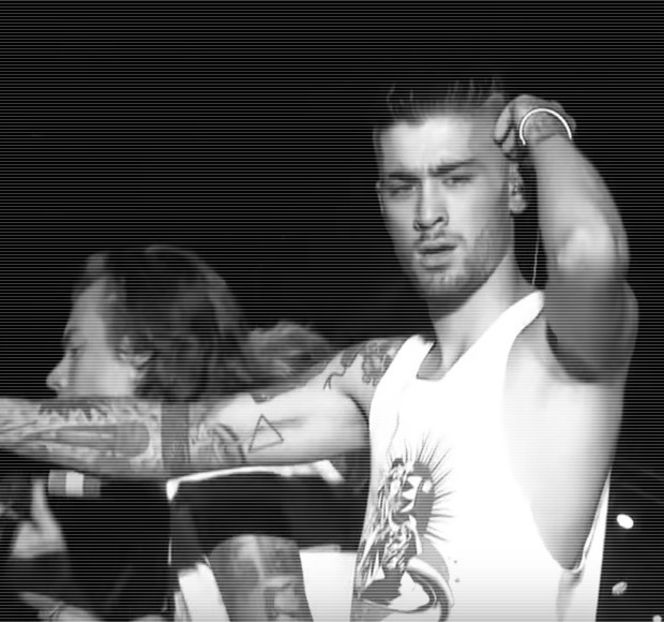 — Asupra gestului executat de către Travis, anume oferirea acelei sticle de bere. Durata - 17 My eyes red but my brim low