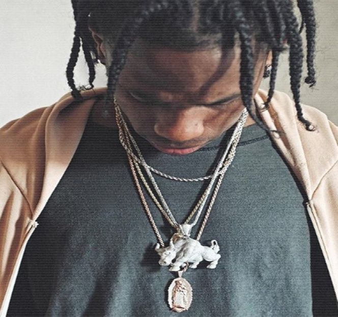 — Privirea ajunge a i-o susţine lui Josephine timp de alte câteva secunde în plus până ce - 17 My eyes red but my brim low