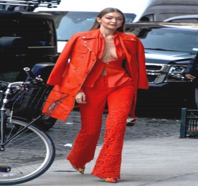 —  Faptul că nici în ruptul capului n-avea să mai coboare la parter, cel puţin, nu până nu - 17 My eyes red but my brim low