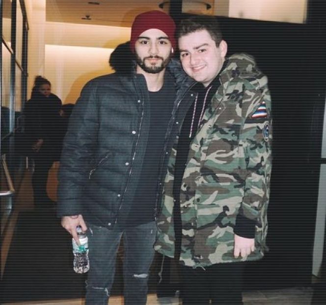 — Pleoapele i se închid de îndată ce Gigi iniţiază acel sărut al cărui durată nu persistă, fiind - 17 My eyes red but my brim low