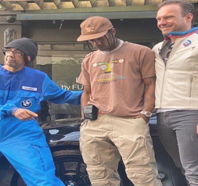 — Tocmai din cauza acestui fapt, păstrează tăcerea, comportându-se precum nici nu auzise - 17 My eyes red but my brim low