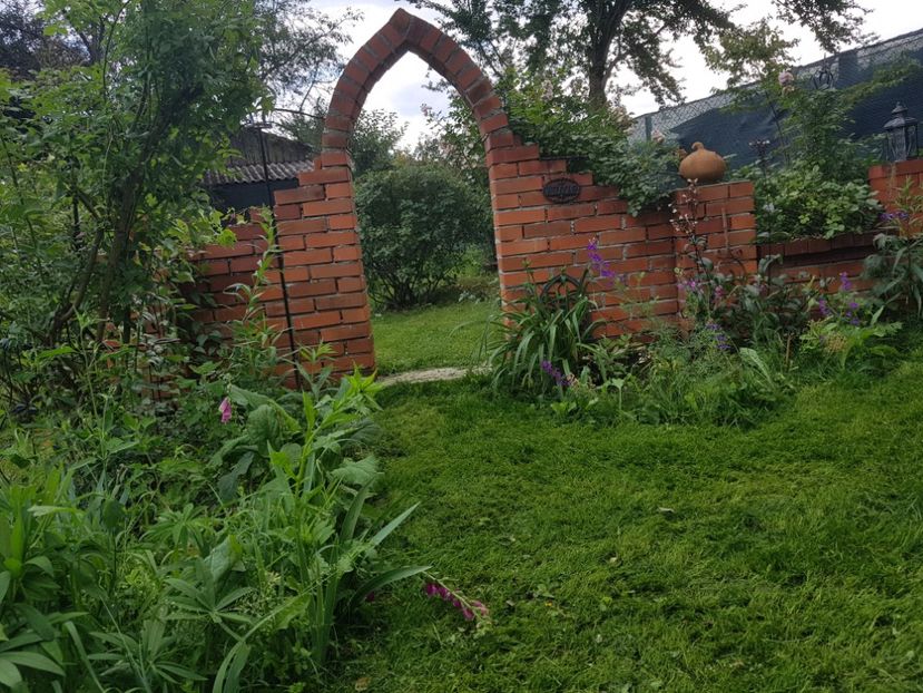  - 2020 Vara_Idilic Garden