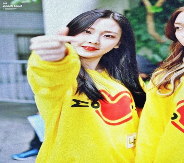 ⋗ Day 119 ⚘ Nayun ⚘ ☾ 29.06.2020 - 01 Je suis ma plus belle arme