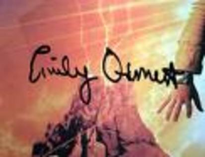 ai287786n976345 autograf Emily osment - album