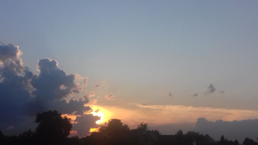  - - O - Fotografii x