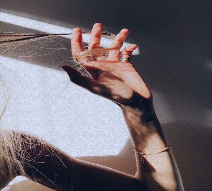 ┃　@Attitude ▤ on www.sunphoto.ro. - She stole my heart and fcked it up