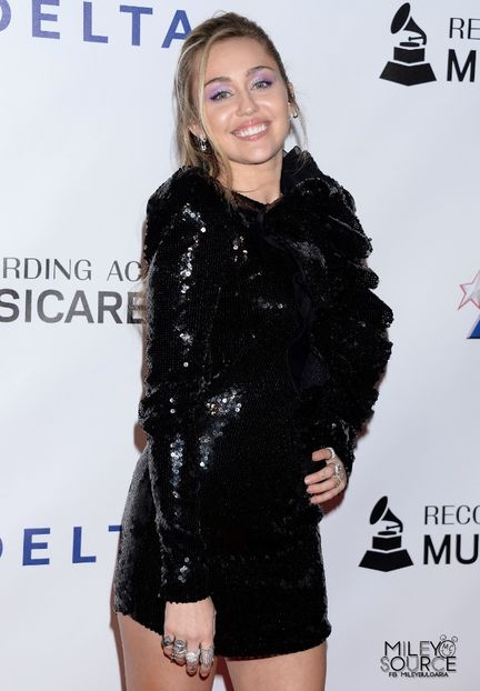  - MILEY CYRUS LA MUSICARES PERSON OF THE YEAR HONORING DOLLY PART