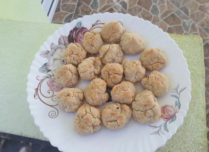 Biscuiti cu branza - Retete 1