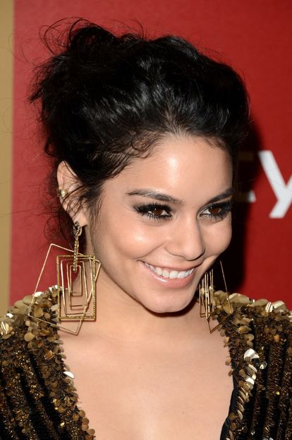 image1 - VANESSA HUDGENS LA 14TH ANNUAL WARNER BROS AND INSTYLE GOLDEN GLOBE AWARDS AFTER PARTY