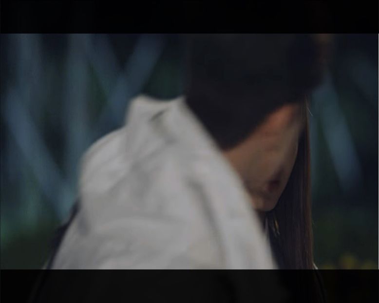 ▌Se așează lângă ea. ▌ - Episode 06