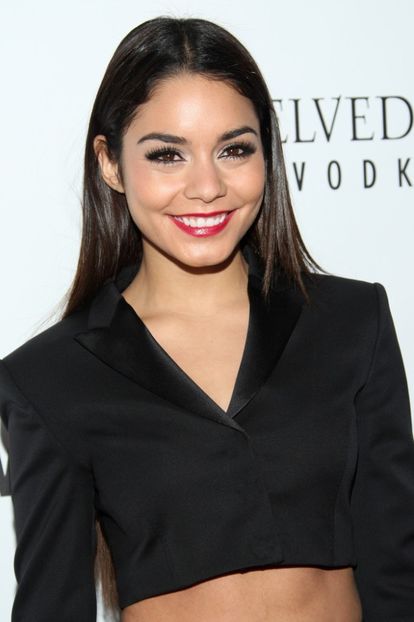  - VANESSA HUDGENS LA AMFAR INSPIRATION GALA IN LOS ANGELES