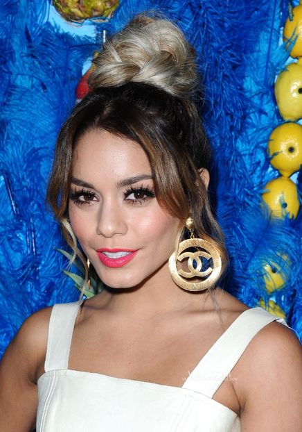 image104 - VANESSA HUDGENS LA ALE BY ALESSANDRA COLLECTION RED CARPET EVENT IN BEVERLY HILLS