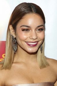 image11 - VANESSA HUDGENS LA POINT FOUNDATION S ANNUAL VOICES ON POINT FUNDRAISING