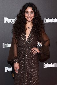 image10 - VANESSA HUDGENS LA ENTERTAINMENT WEEKLY PEOPLE UPFRONTS PARTY
