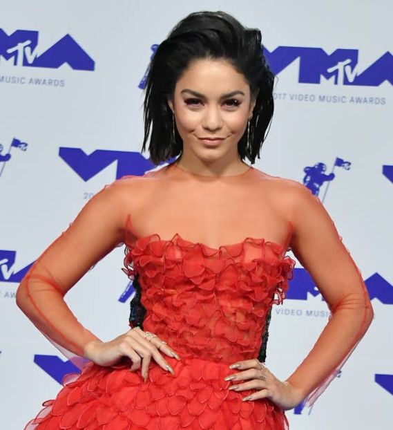  - VANESSA HUDGENS LA MTV VMA S IN INGLEWOOD