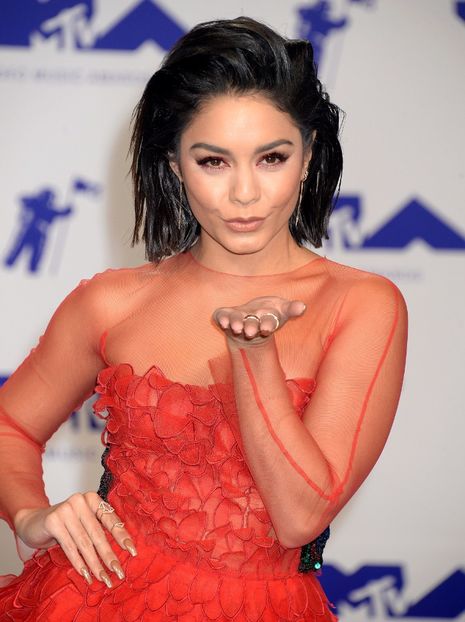  - VANESSA HUDGENS LA MTV VMA S IN INGLEWOOD