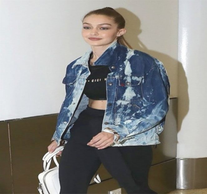 —  Paşi fermi în direcţia în care maşina amicului său se afla. „Travis, ce cauţi aici?” i se - 18 Might hit her address tonight