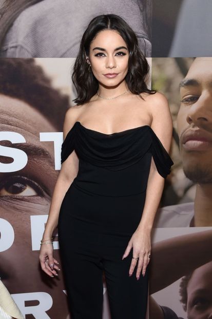 w0oBEFVb_o - VANESSA HUDGENS LA OPENING NIGHT OF WEST SIDE STORY