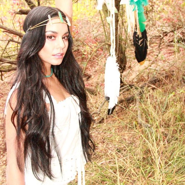 image24 - VANESSA HUDGENS PHOTOSHOOTS 2