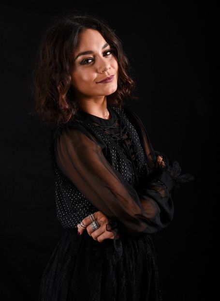 image5 - VANESSA HUDGENS PHOTOSHOOTS 2