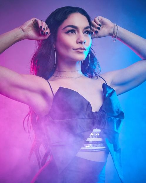  - VANESSA HUDGENS PHOTOSHOOTS 1