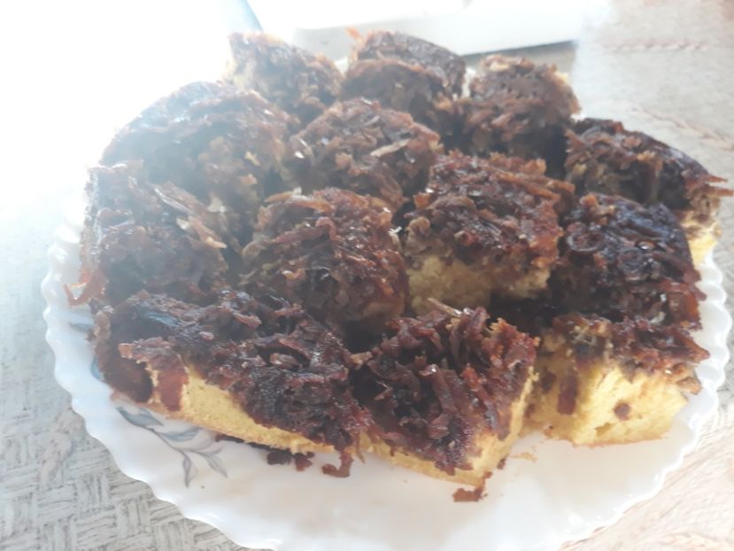 Prajitura cu mere si zahar ars - Retete 1