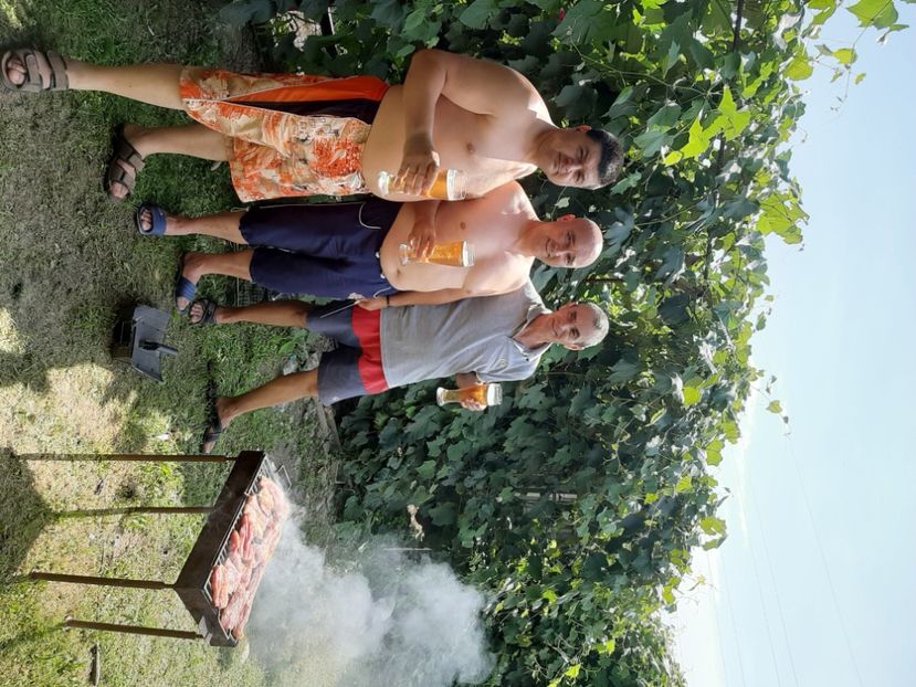  - Ieșire cu prietenii în august 2020