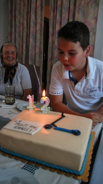 IMG-20200810-WA0099 - La 12 Ani