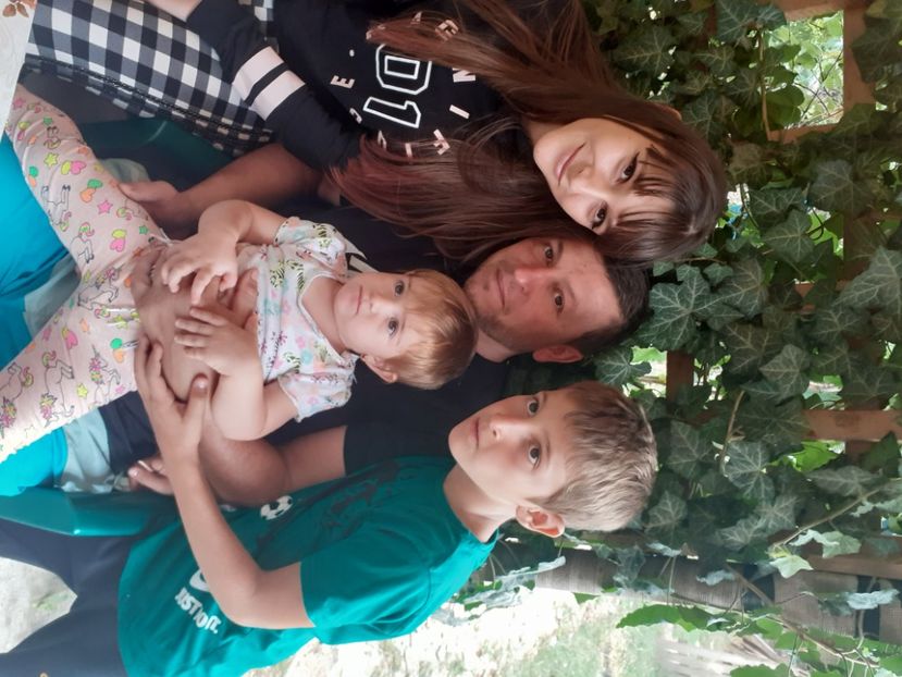  - Familia mea