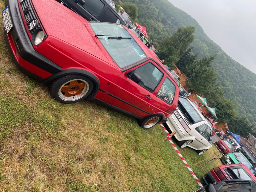 1B5B3A20-AF0B-4B5F-B431-050DE2B16560 - Întâlnire Golf Mk1-Mk2 Zetea 2020