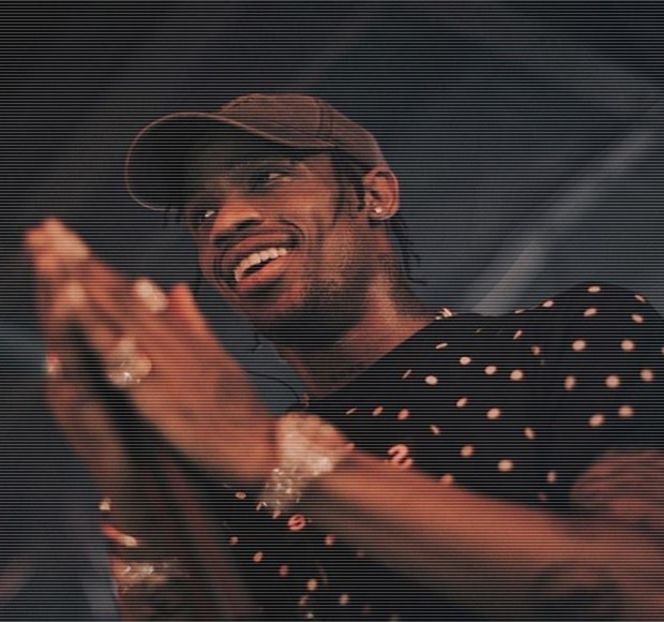 — În mod cert, nu ştia sub nicio formă la ce s-ar fi putut aştepta din partea blondei (în privinţa - 18 Might hit her address tonight